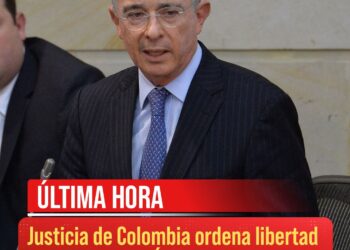 Justicia de Colombia ordena la libertad del expresidente Uribe mientras apela condena