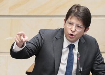 Senador colombiano Uribe Turbay en ‘condición crítica’ por hemorragia en sistema nervioso