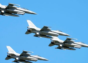 Polonia derriba varios drones rusos tras una “violación sin precedentes del espacio aéreo”