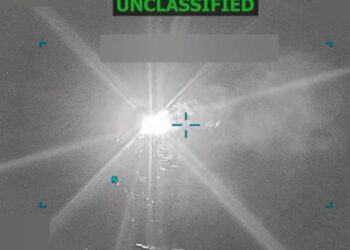 Estados Unidos ataca otra lancha en el Caribe cerca de las costas de Venezuela y hay sobrevivientes