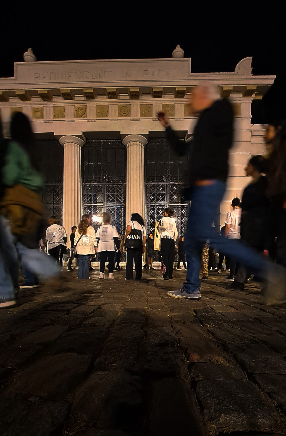 “Arte en el pecho”, la iniciativa venezolana que irrumpió en la Noche de los Museos de Buenos Aires