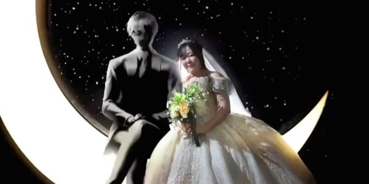 «Piensan que es raro»: Mujer de 32 años se creó un novio virtual con ChatGPT y decidió casarse con él