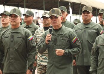 El chiste del día: Padrino López dijo que matrícula militar subió un 53 % ante «amenaza» de EEUU