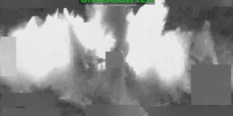 «Operación Lanza del Sur»: EEUU volvió a atacar una narcolancha y dejó dos muertos (VIDEO)