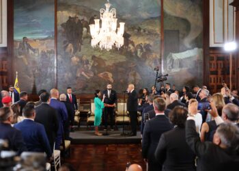 El Mundo: Los Rodríguez profundizan en el desmontaje de Maduro