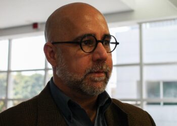 El «balde de agua fría» de Gonzalo Himiob a Delcy Rodríguez tras excluir a militares de la Ley de Amnistía