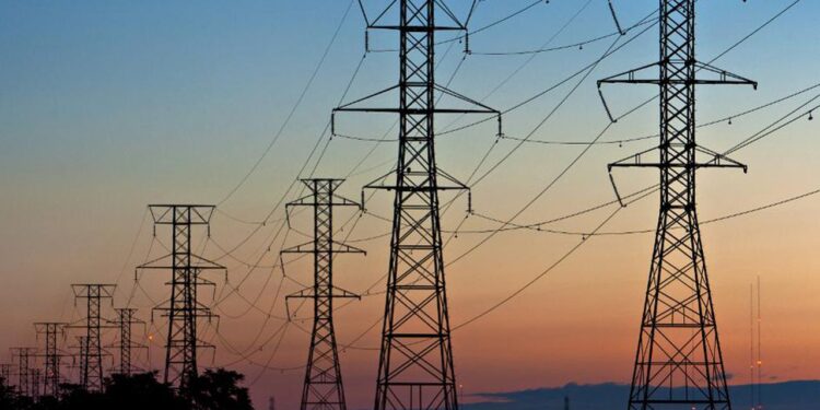 Fuerte bajón de luz en gran parte de Venezuela la noche del #13Feb revive el temor de un megaapagón