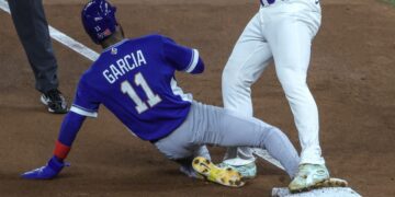 Venezuela remontó ante Italia y avanzó a su primera final del Clásico Mundial de Beisbol