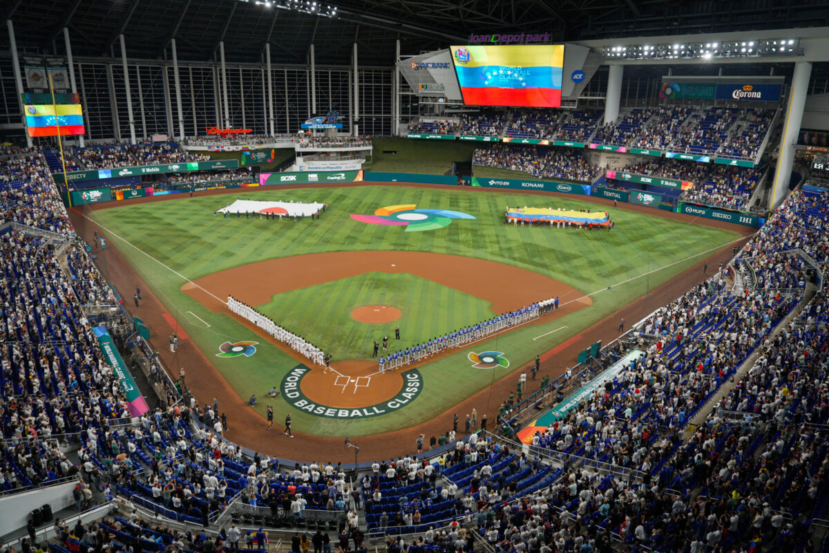 Clásico Mundial de Beisbol: Venezuela venció 8-5 al campeón vigente Japón y avanzó a semifinales