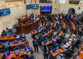 Los partidos de Gustavo Petro y Álvaro Uribe serán las principales fuerzas del Senado colombiano