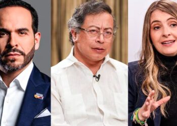 Explosiva pelea entre Petro y la oposición sacude la campaña presidencial: hablan de algoritmos, espionaje y persecución