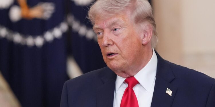 Trump elogió la «magistral labor» de las tropas por «tomar Venezuela en cuestión de minutos»