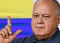 Momento tenso en el Mazo: Un invitado se le rebeló a Diosdado Cabello por enfriar «defensa» a Nicolás Maduro (VIDEO)