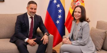Santiago Abascal se ofrece a acompañar a María Corina Machado en su retorno a Venezuela (VIDEO)