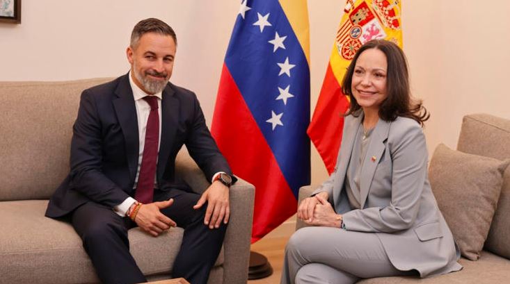 Santiago Abascal se ofrece a acompañar a María Corina Machado en su retorno a Venezuela (VIDEO)