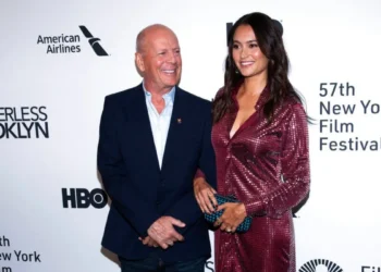 Bruce Willis reapareció en conmovedor VIDEO de su esposa Emma Heming