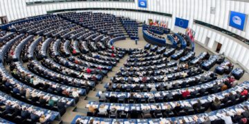Parlamento Europeo ratificó el pacto comercial de la UE con EEUU