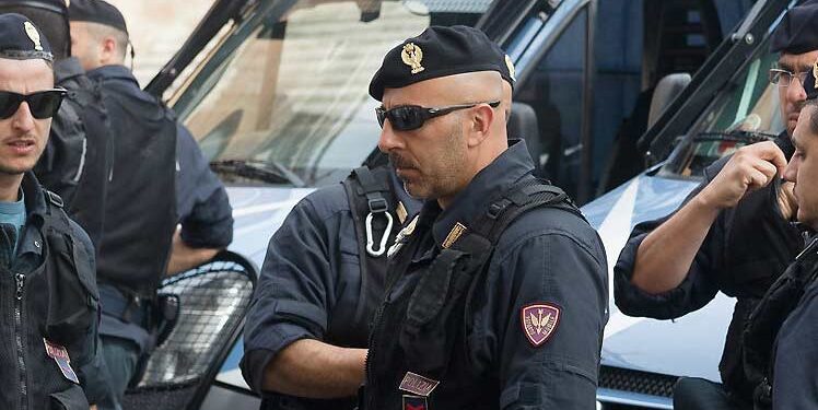 Al menos ocho detenidos en Italia tras desarticular una red que importaba cocaína desde Suramérica
