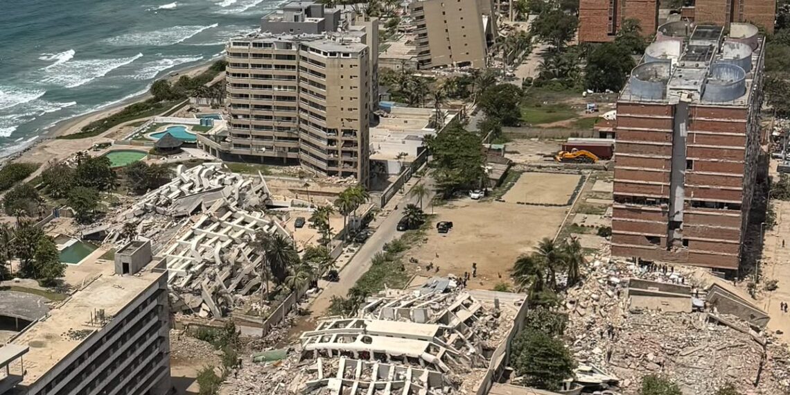 Las imágenes del sobrevuelo que realizó EEUU sobre las zonas devastadas