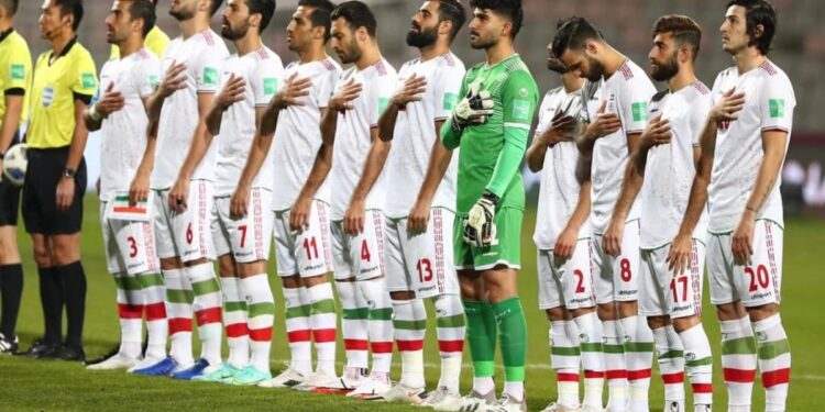 Régimen de Irán acusa a EEUU de revocar las entradas para los aficionados iraníes en el Mundial